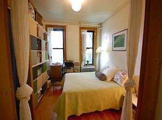 241 E 7th St, New York, NY 10009