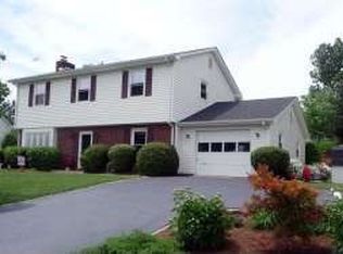 5166 Orchard Hill Dr, Roanoke, VA 24019