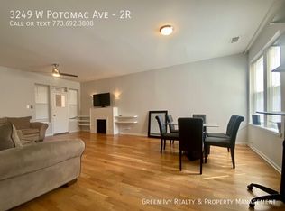 3249 W Potomac Ave #2R, Chicago, IL 60651