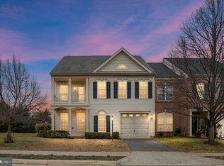 12314 Tanalian Falls Ln, Bristow, VA 20136