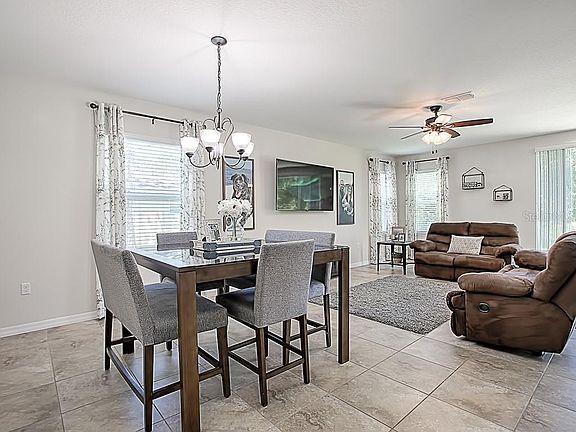 5th image of 5948 Windsong Oak Dr