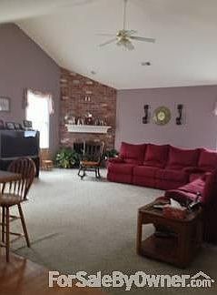 2nd image of 307 S Peak Ave