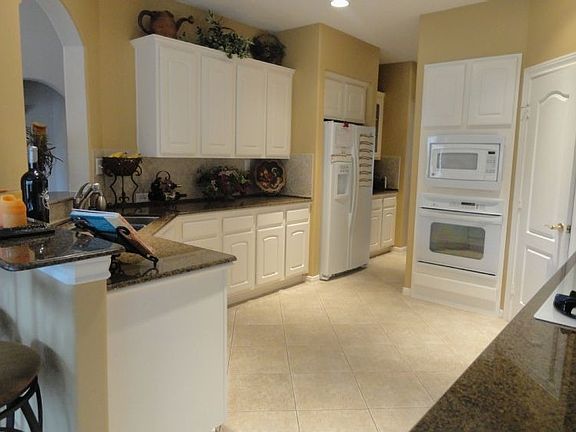 3rd image of 3120 Sagewood Ct