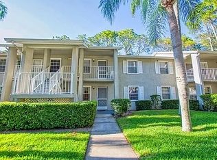 1390 Oakhill Dr #104, Dunedin, FL 34698