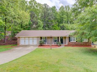 2503 Thrasher Rd, Buford, GA 30519
