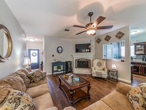 4th image of 10509 Trevino Ln