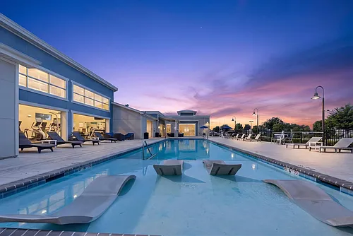 The Reserve at Country Club Photo 1