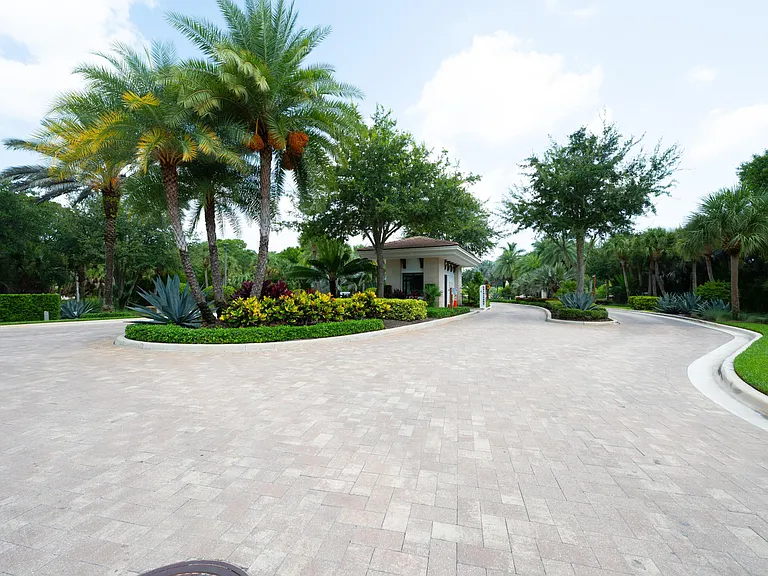 13026 Artisan Cir — Photo 84