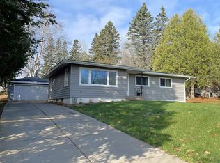 1815 Kenwood Dr, Duluth, MN 55811