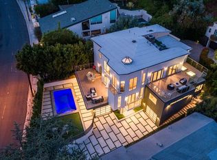 1432 N Kings Rd, Los Angeles, CA 90069