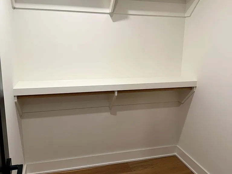 4117 Sarah Dr — Photo 3