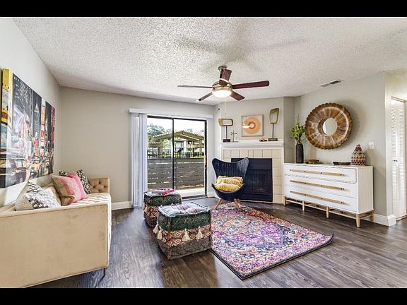 4th image of 1802 Ole Heritage Dr APT 13108