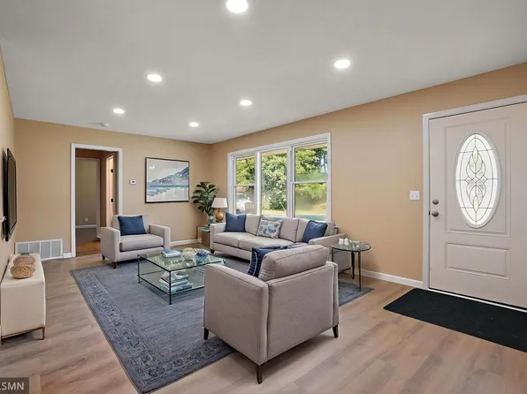 7961 59th Ave N, New Hope, MN 55428