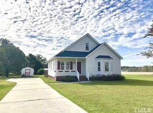 33 Sherman Rd, Fuquay Varina, NC 27526