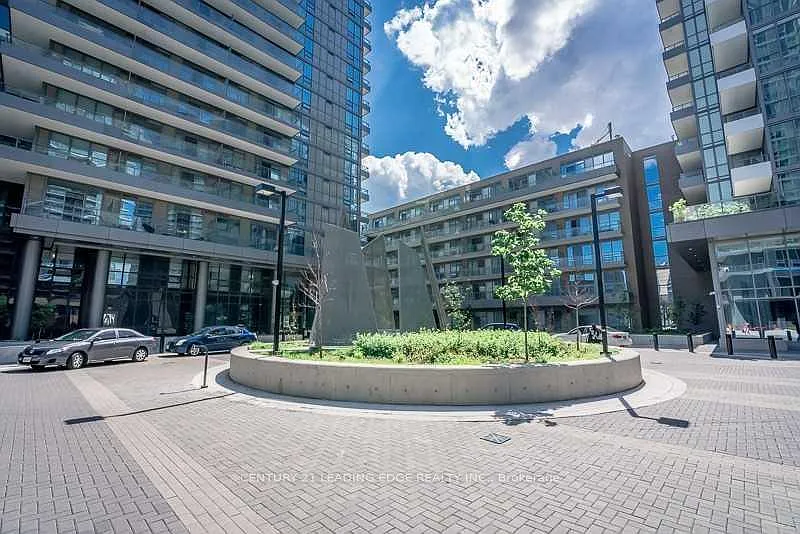 2 bed, $2,300 — Photo 3