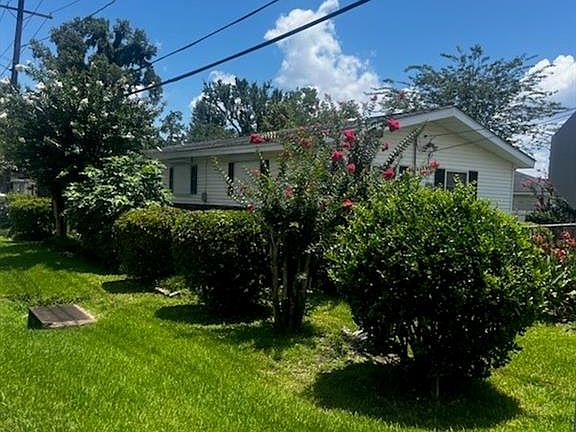 2nd image of 7201 Patterson Dr