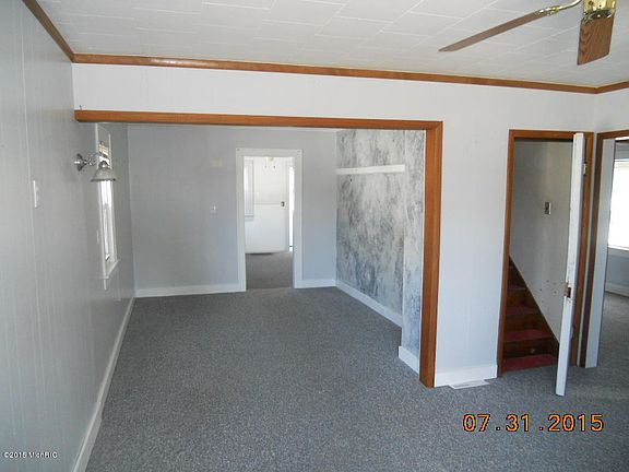 4th image of 25 Clements St SE
