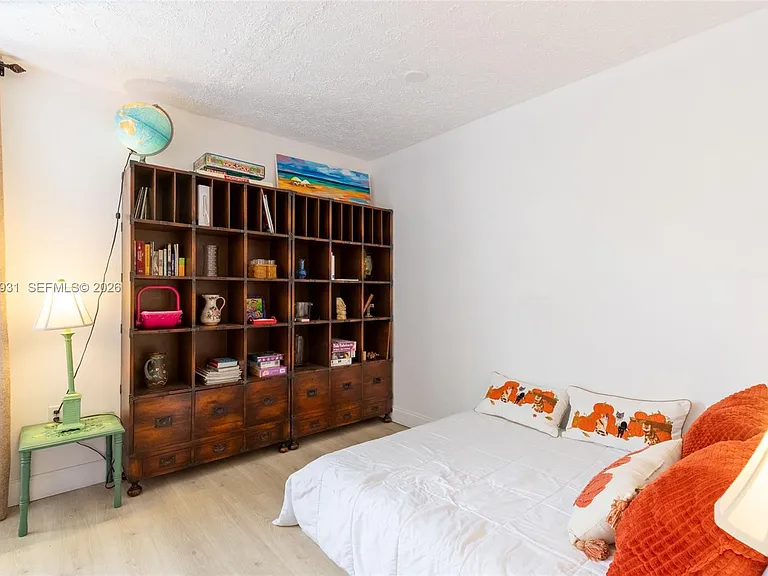 3118 Tanglewylde Ave — Photo 13