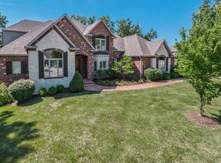 5703 Bridlewood Ct, Columbia, MO 65203