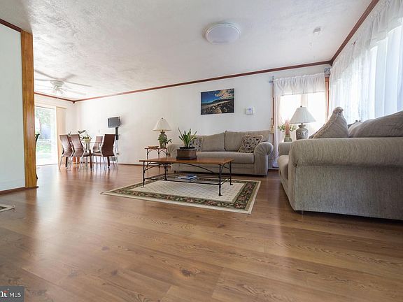 4th image of 12919 Grenoble Dr