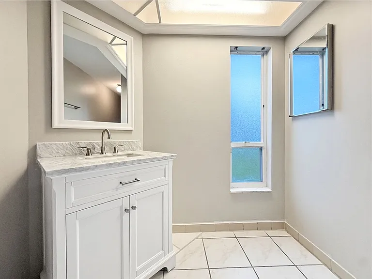 8221 Granada Blvd — Photo 20