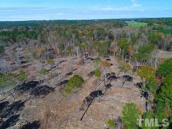 4th image of 15 E Forest Oaks Dr