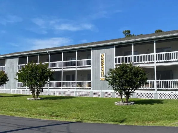 216 Monroe Bay Ave APT 202, Colonial Beach, VA 22443