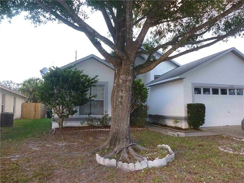 2nd image of 2440 Shelby Cir