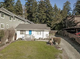 5909 Highway Pl, Everett, WA 98203