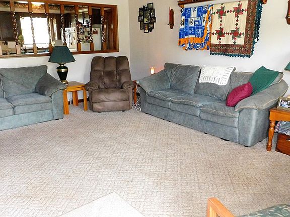 2nd image of 3325 Old Mill Ln