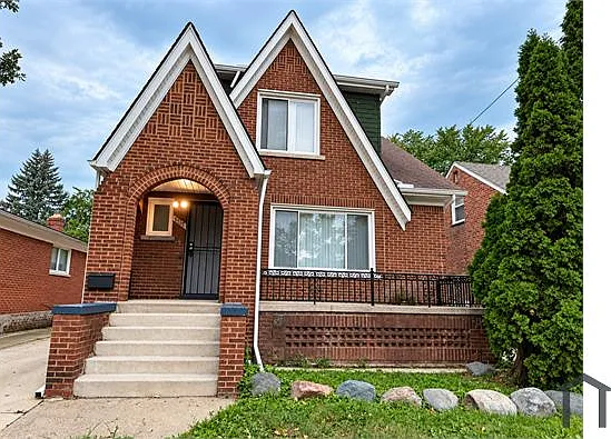2 bed, 800 sqft, $1,000 — Photo 1