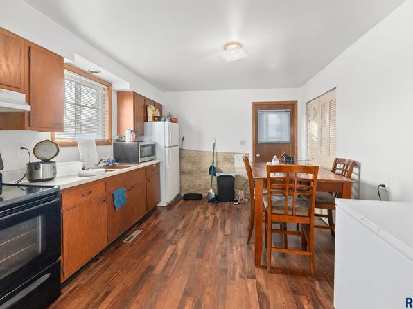 sioux-falls-south-dakota-85832934 picture