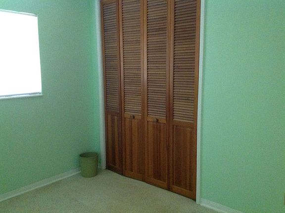 4th image of 13675 NE 15th Ct