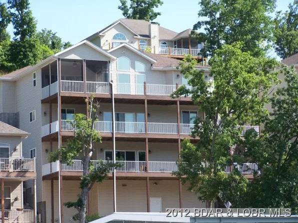 211 Galahad Ln, Camdenton, MO 65020