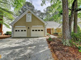 265 Rolling Mist Ct, Alpharetta, GA 30022