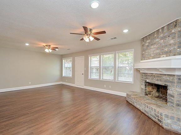 5th image of 13326 Pantano Dr