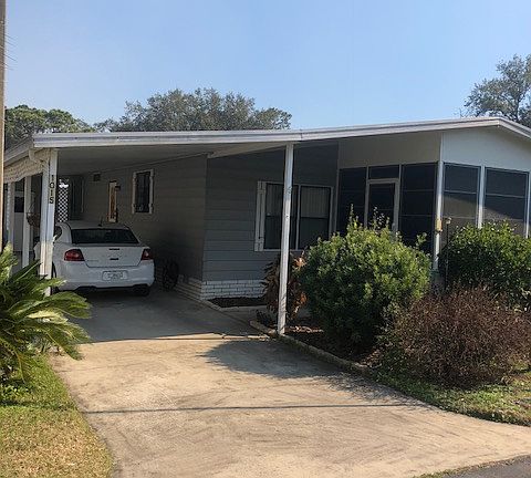 2nd image of 1015 S Brightwood Pt