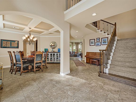 5th image of 902 Cactus Ridge Ct