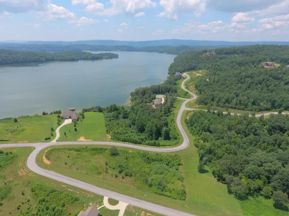 416 Water View Dr, Rockwood, TN 37854