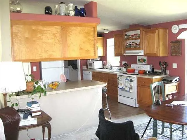 3821 Melody Ln photo 1