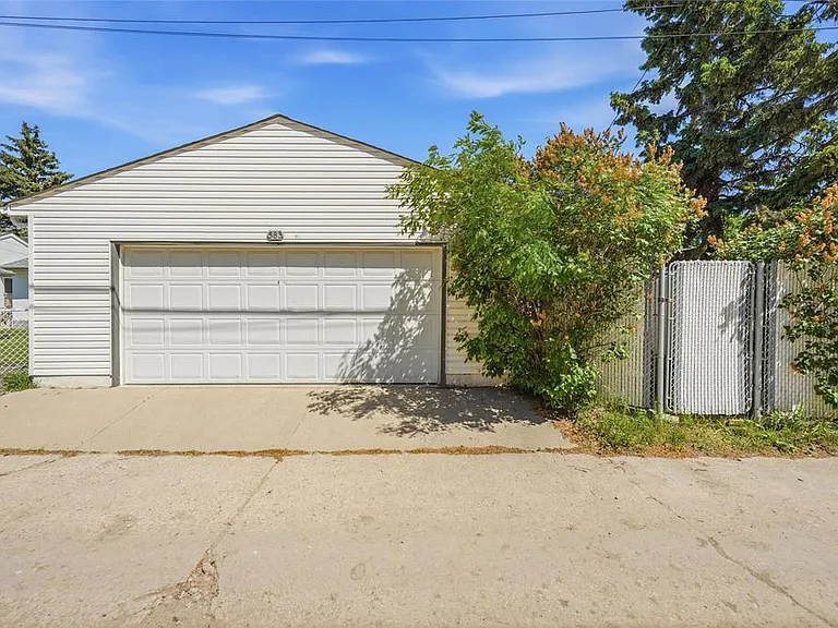 583 Centennial St #1 — Photo 24