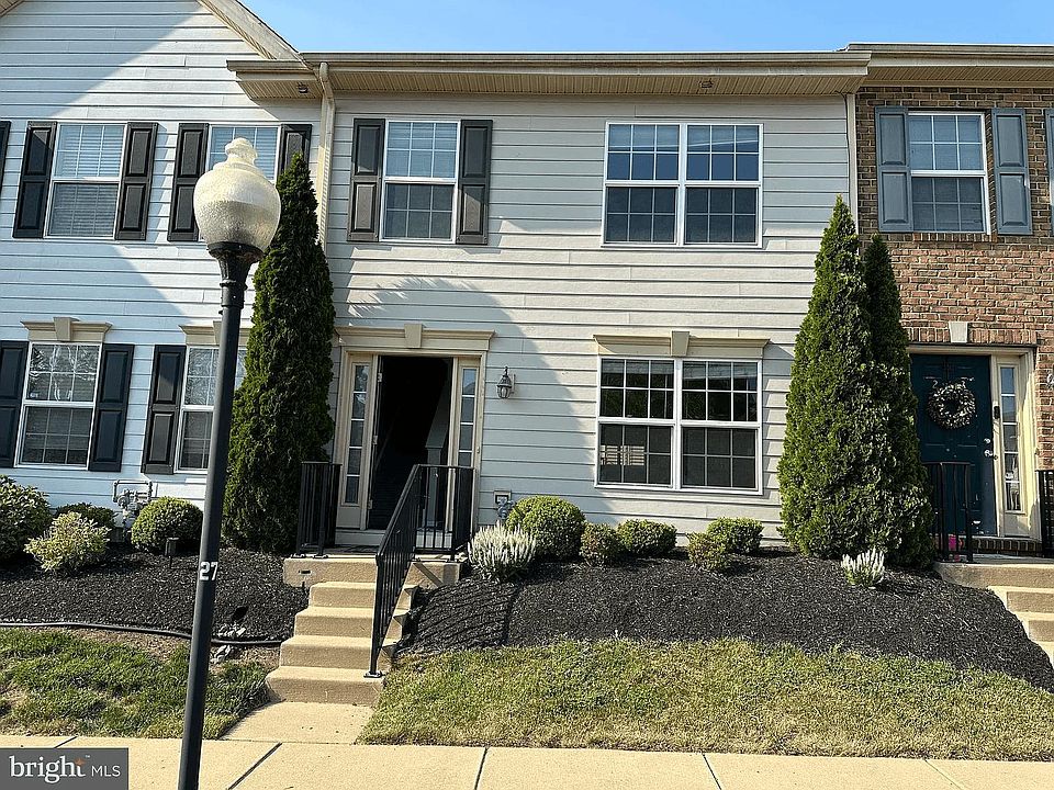 1st image of 251 Peach St