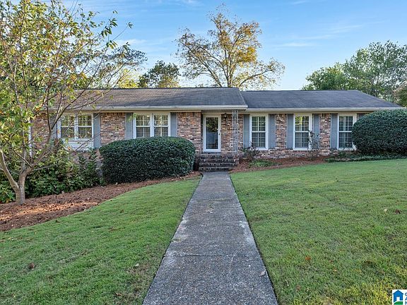 2nd image of 2364 Farley Pl