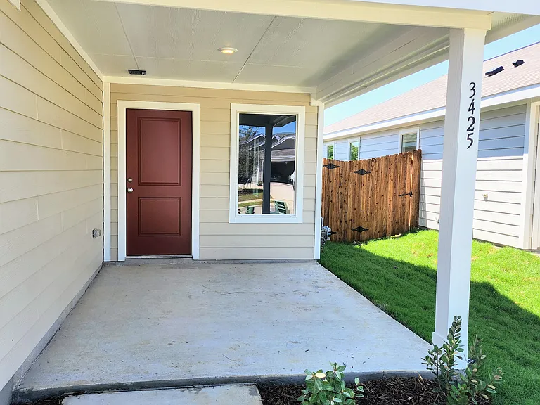 3425 Flicker Ln — Photo 4