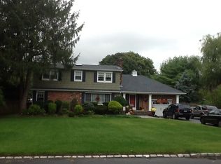 188 Irving Ave, Deer Park, NY 11729