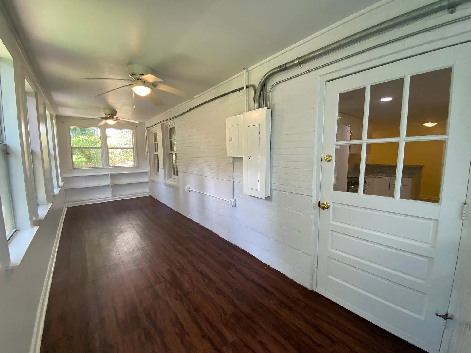 1 bed, 758 sqft, $1,075 — Photo 4