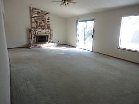 3rd image of 1374 Coolidge Pl