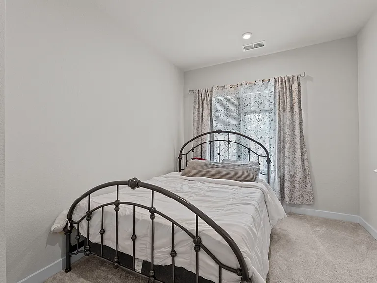 1732 Defiance Dr — Photo 18