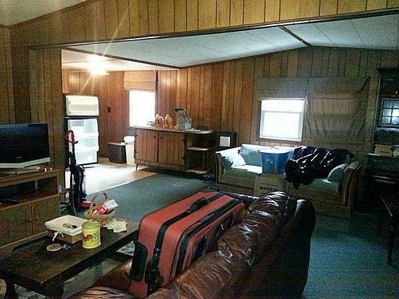 4th image of 23 Maplewood Dr
