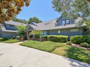 143 Coggins Point Rd, Hilton Head Island, SC 29928